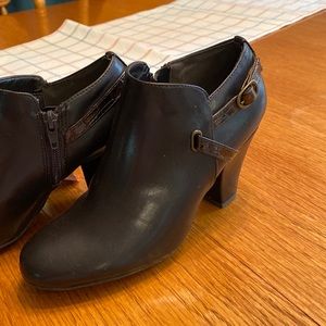 Easy street boots